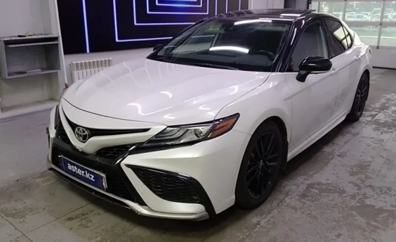 Toyota Camry 2022 года за 15 000 000 тг. в Павлодар