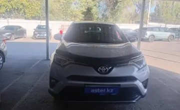 Toyota RAV4 2017 года за 11 000 000 тг. в Алматы фото 2