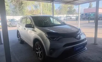 Toyota RAV4 2017 года за 11 000 000 тг. в Алматы фото 3