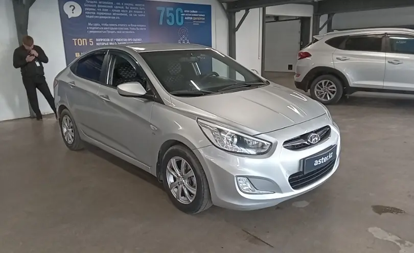Hyundai Accent 2014 года за 5 200 000 тг. в Астана фото 2