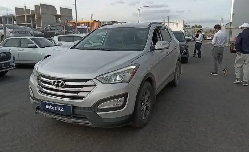 Hyundai Santa Fe 2014 года за 9 500 000 тг. в Астана