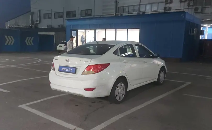 Hyundai Solaris 2013 года за 3 500 088 тг. в Алматы фото 3