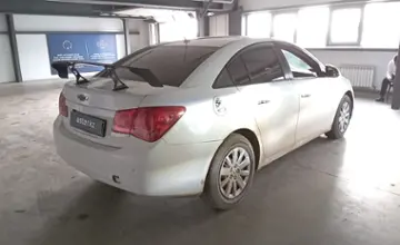 Chevrolet Cruze 2014 года за 3 300 000 тг. в Астана фото 4