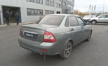 LADA (ВАЗ) Priora 2011 года за 1 000 000 тг. в Астана фото 3