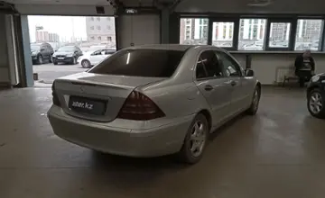 Mercedes-Benz C-Класс 2001 года за 4 000 000 тг. в Астана фото 3