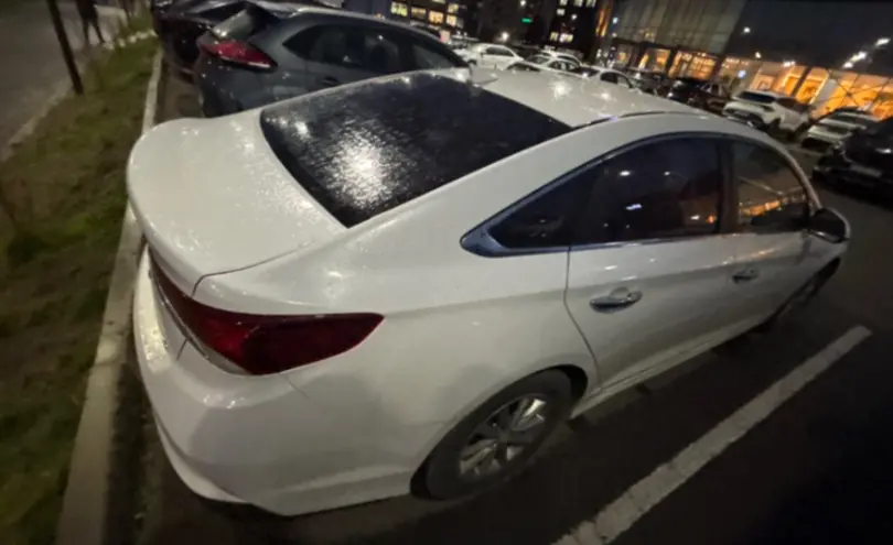 Hyundai Sonata 2018 года за 9 000 000 тг. в Астана фото 4