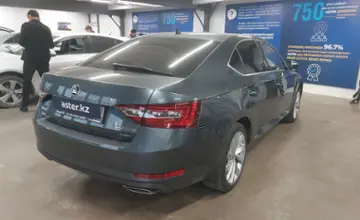 Skoda Superb 2017 года за 12 000 000 тг. в Астана фото 3