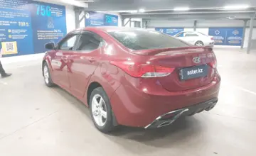 Hyundai Elantra 2012 года за 4 500 000 тг. в Астана фото 4