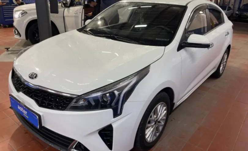 Kia Rio 2020 года за 8 000 000 тг. в Астана