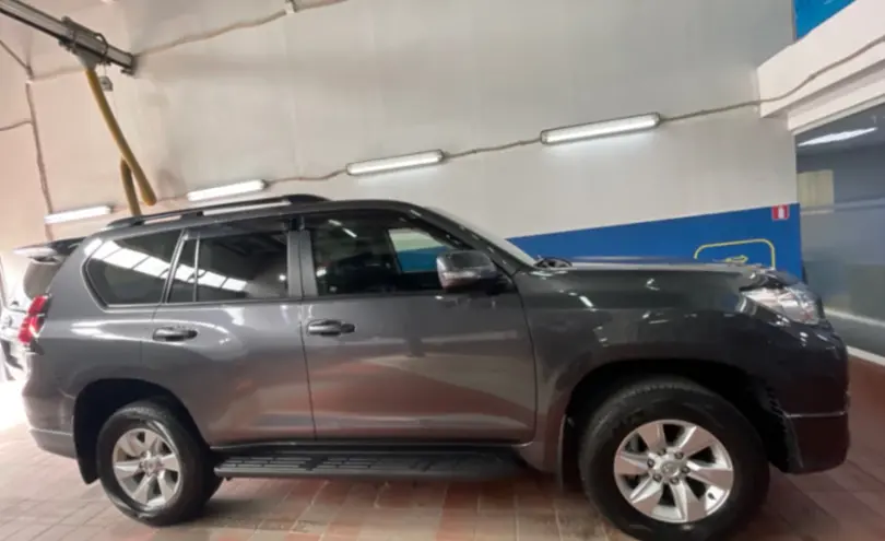Toyota Land Cruiser Prado 2021 года за 25 000 000 тг. в Астана фото 4