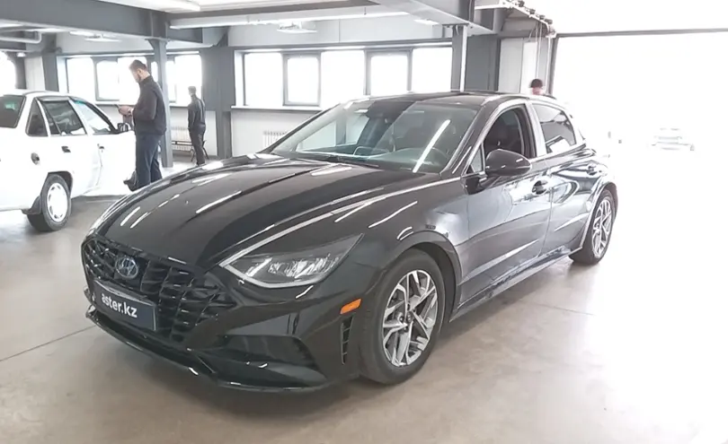 Hyundai Sonata 2019 года за 11 000 000 тг. в Астана