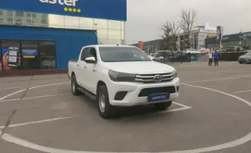 Toyota Hilux 2017 года за 10 000 000 тг. в Алматы фото 2