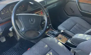 Mercedes-Benz E-Класс 1994 года за 1 000 000 тг. в Туркестанская область фото 3