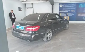 Mercedes-Benz E-Класс 2010 года за 10 000 000 тг. в Астана фото 3