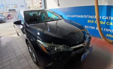 Toyota Camry 2017 года за 10 000 000 тг. в Астана фото 3