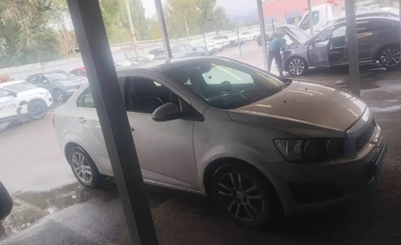 Chevrolet Aveo 2014 года за 4 000 000 тг. в Алматы фото 4