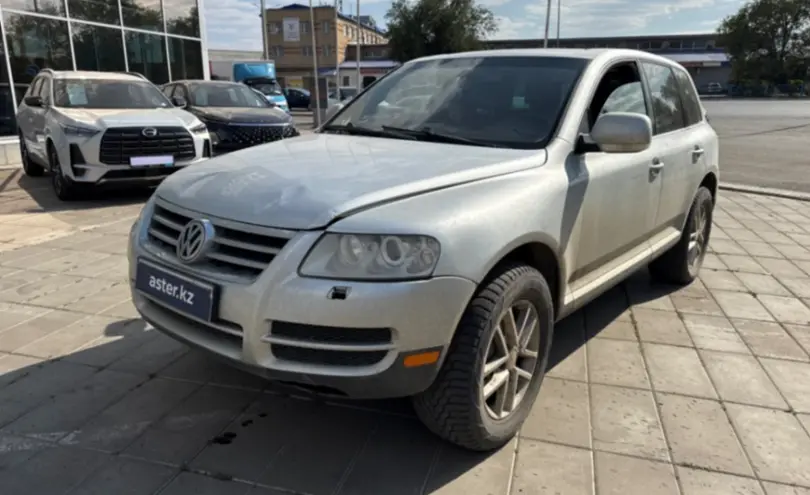 Volkswagen Touareg 2006 года за 2 330 000 тг. в Уральск