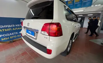Toyota Land Cruiser 2014 года за 22 000 000 тг. в Астана
