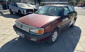 Volkswagen Passat 1991 года за 700 000 тг. в Уральск фото 1