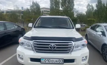 Toyota Land Cruiser 2013 года за 20 000 000 тг. в Астана фото 2