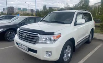 Toyota Land Cruiser 2013 года за 20 000 000 тг. в Астана фото 1