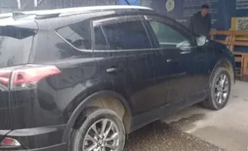 Toyota RAV4 2018 года за 12 500 000 тг. в Усть-Каменогорск