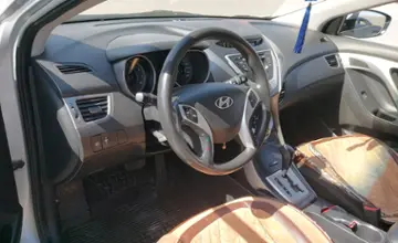 Hyundai Avante 2011 года за 5 000 000 тг. в Шымкент фото 5