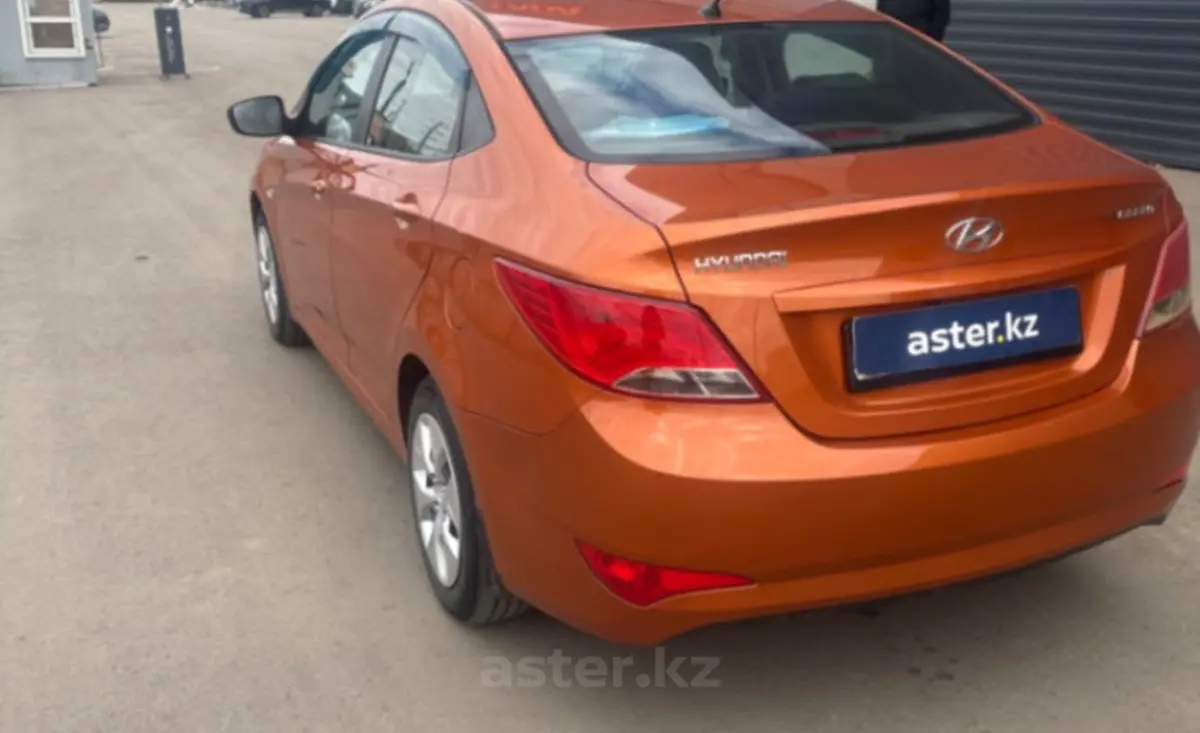 Hyundai Solaris 2014