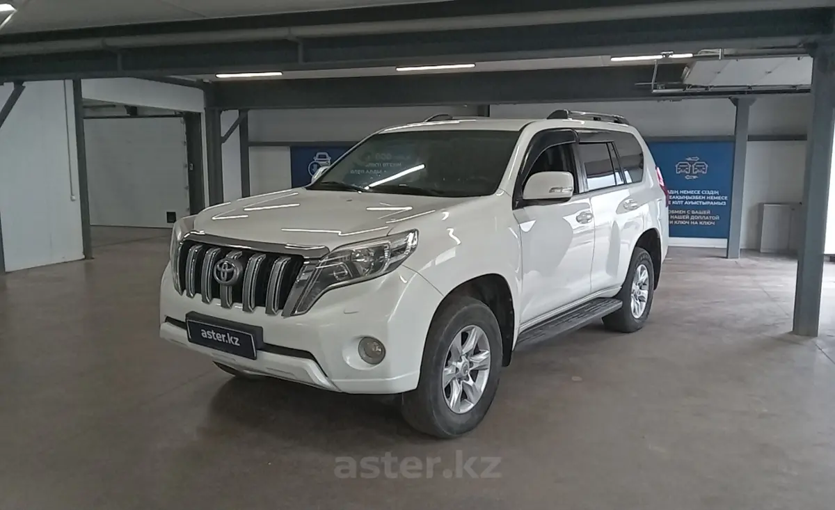 Toyota Land Cruiser Prado 2010 года за 13 000 000 тг. в Астана