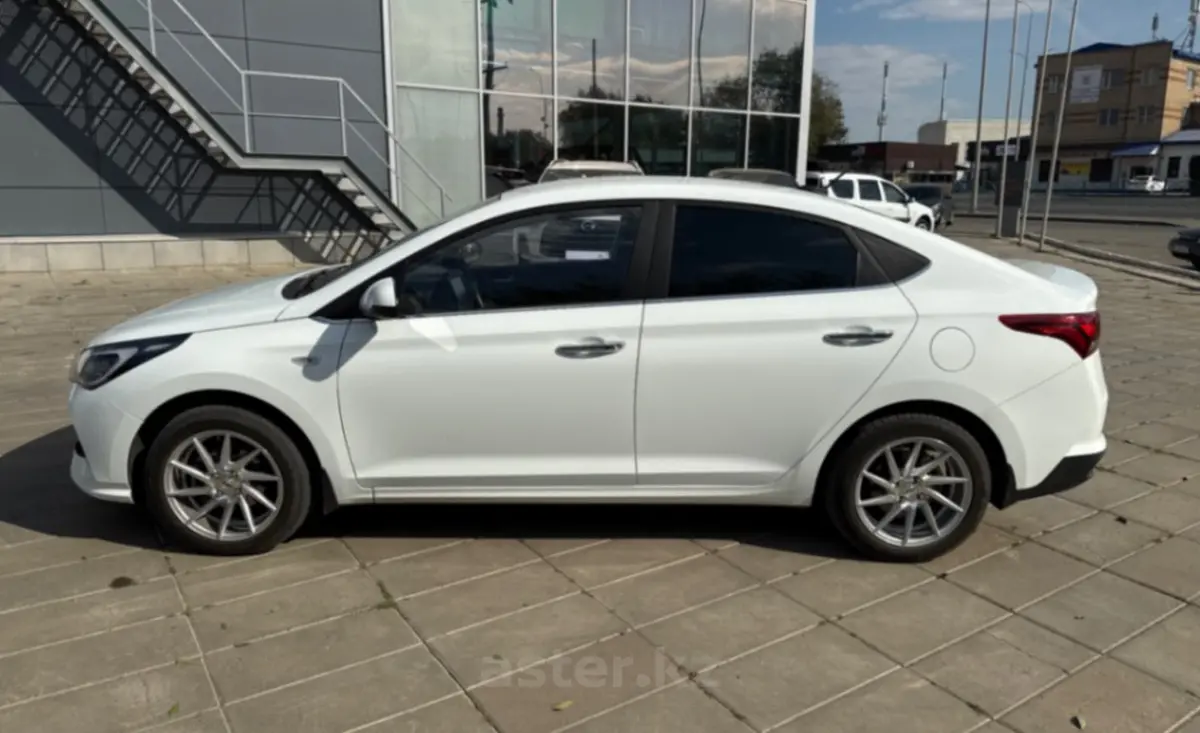 Hyundai Solaris 2020