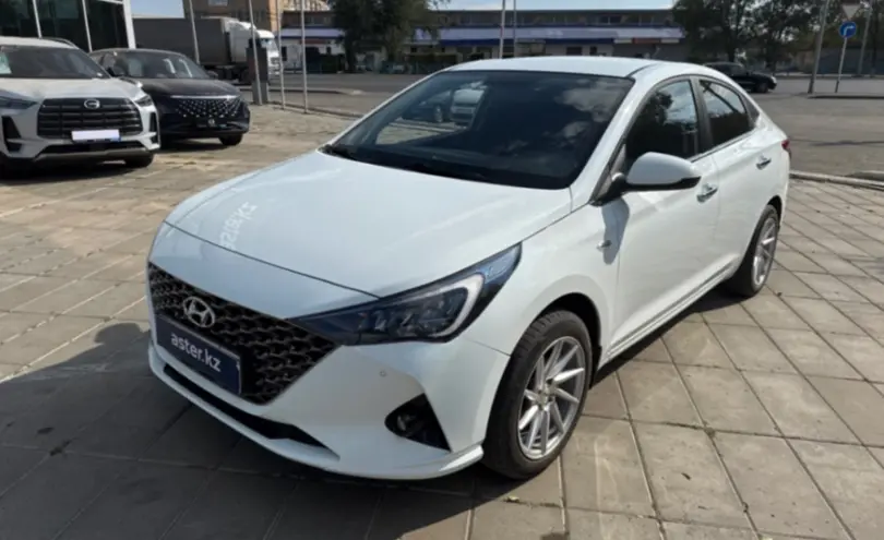 Hyundai Solaris 2020 года за 8 000 000 тг. в Уральск
