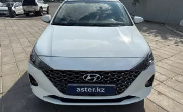 Hyundai Solaris 2020 года за 8 000 000 тг. в Уральск фото 2