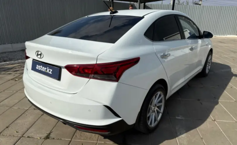 Hyundai Solaris 2020 года за 8 000 000 тг. в Уральск фото 5
