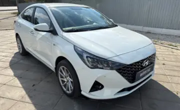 Hyundai Solaris 2020 года за 8 000 000 тг. в Уральск фото 3