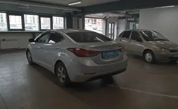 Hyundai Elantra 2015 года за 6 000 000 тг. в Астана фото 4