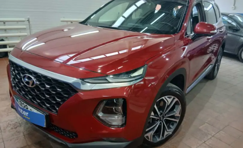 Hyundai Santa Fe 2018 года за 13 000 000 тг. в Астана