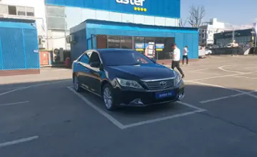 Toyota Camry 2013 года за 7 800 000 тг. в Алматы фото 2