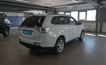 Mitsubishi Outlander 2012 года за 9 000 000 тг. в Астана фото 3