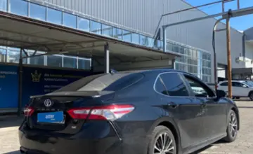 Toyota Camry 2020 года за 12 500 000 тг. в Караганда