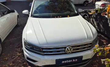 Volkswagen Tiguan 2019 года за 13 000 000 тг. в Костанай фото 2
