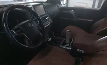 Toyota Land Cruiser 2017 года за 32 000 000 тг. в Астана фото 5