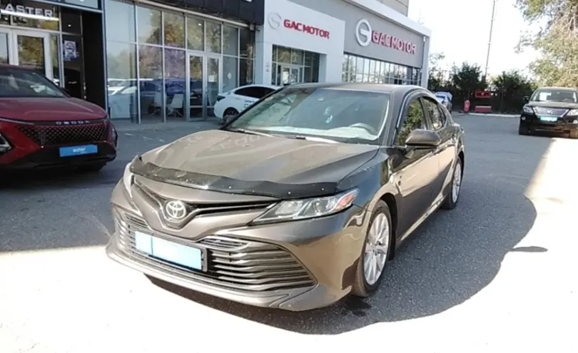 Toyota Camry 2019 года за 14 000 000 тг. в Актобе