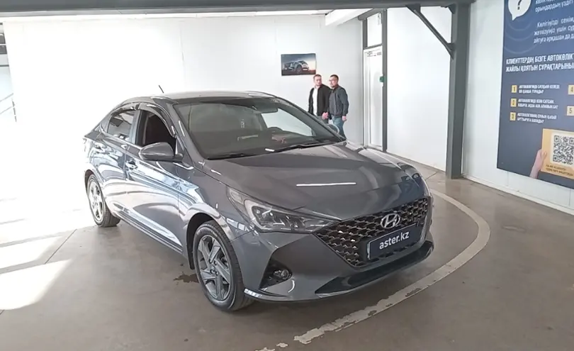 Hyundai Accent 2021 года за 8 200 000 тг. в Астана фото 2