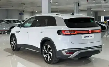 Volkswagen ID.6 2022 года за 10 600 000 тг. в Алматы фото 4