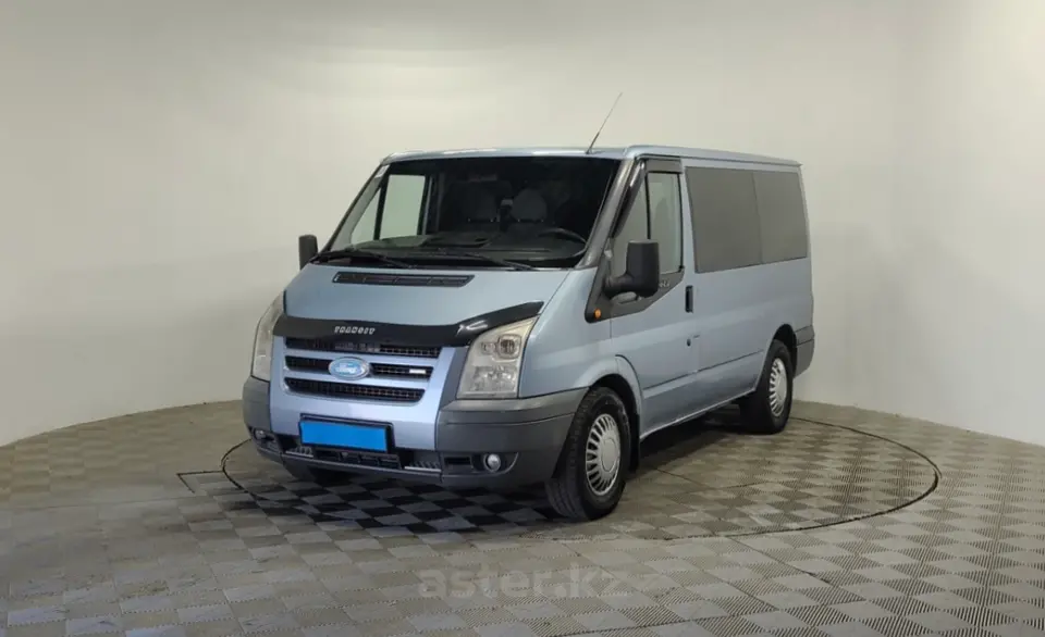 2006 Ford Transit