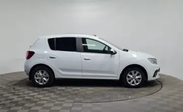 Renault Sandero 2020 года за 4 990 000 тг. в Алматы фото 4