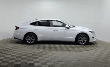 Hyundai Sonata 2023 года за 11 850 000 тг. в Алматы фото 4