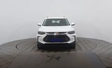 Chevrolet Tracker 2023 года за 8 250 000 тг. в Астана фото 2