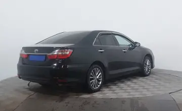 Toyota Camry 2015 года за 10 500 000 тг. в Астана