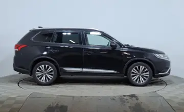 Mitsubishi Outlander 2019 года за 8 990 000 тг. в Астана фото 4